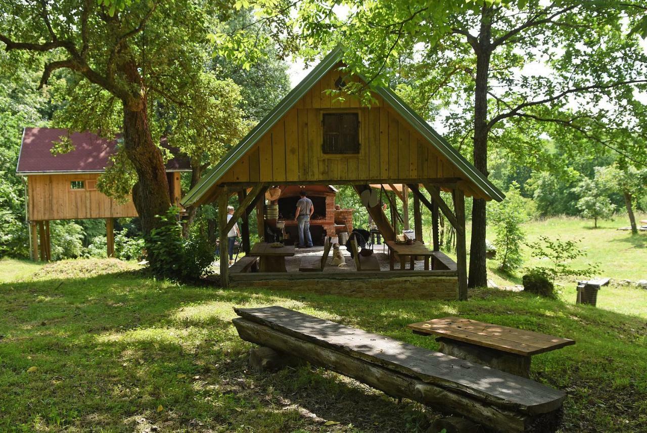 Treehouse Resnice -Mreznica Barilovic Exterior foto